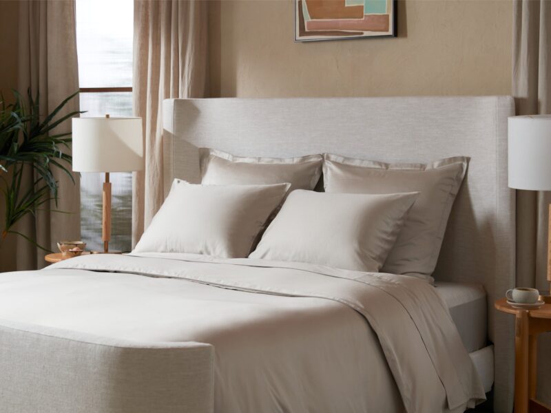 Sateen Fitted Sheet (Bone) - Image 3