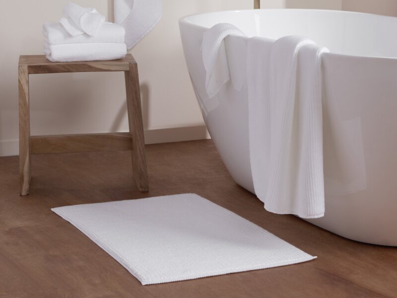 Soft Rib Tub Mat (White) - Image 5